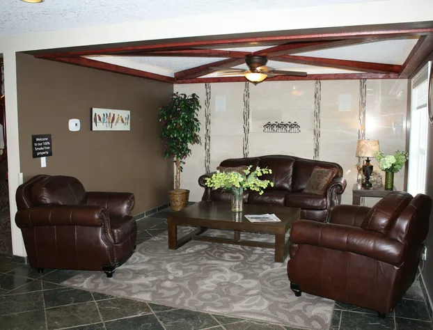 Super 8 by Wyndham Cochrane hotel detail image 3