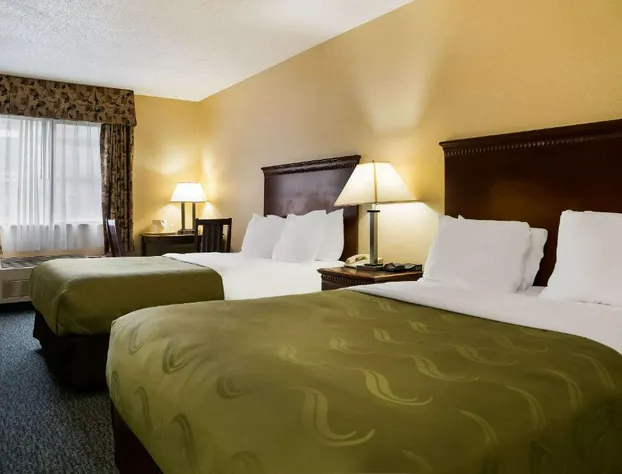 Quality Inn Grand Blanc - Flint South hotel detail image 4