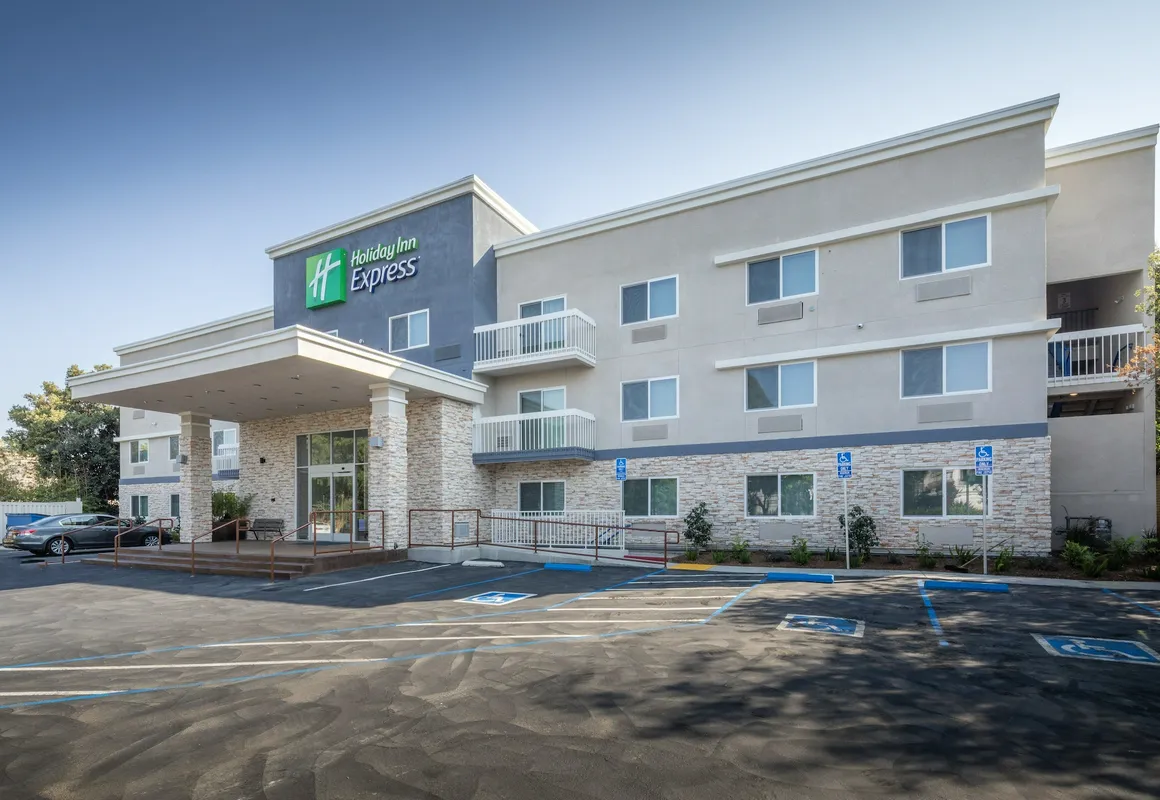 Holiday Inn Express Sunnyvale - Silicon Valley by IHG hotel hero