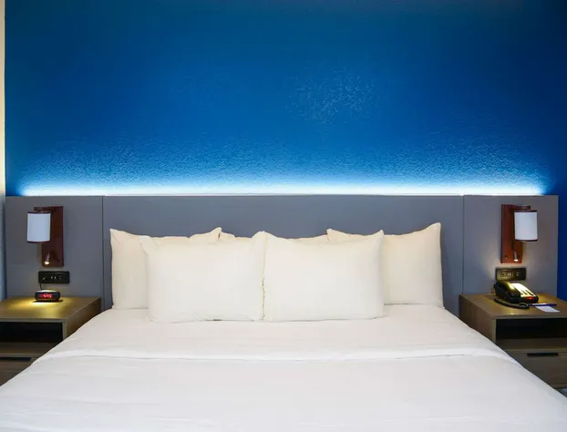 Comfort Inn & Suites Moreno Valley near March Air Reserve Base hotel detail image 4