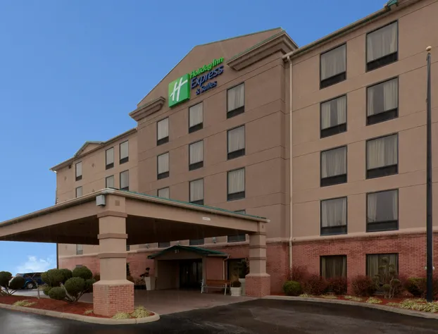 Holiday Inn Express Suites Charleston by IHG hotel detail image 1