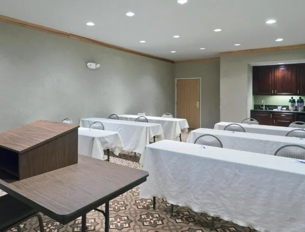 Holiday Inn Express Greensburg by IHG hotel detail image 4