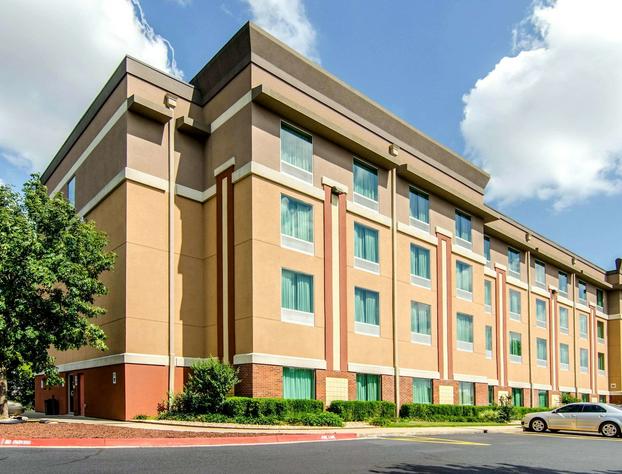 Comfort Suites Bentonville - Rogers hotel detail image 1