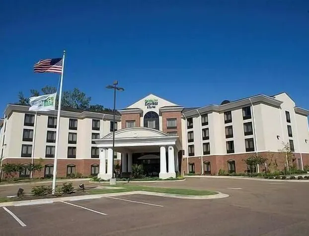 Holiday Inn Express & Suites Flowood by IHG hotel detail image 2