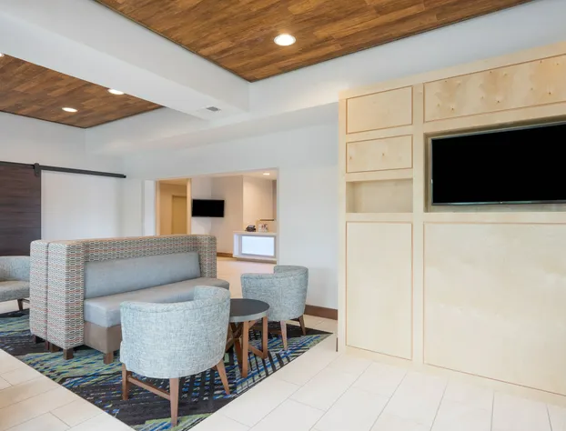 Holiday Inn Express Hotel & Suites Frankfort by IHG hotel detail image 3