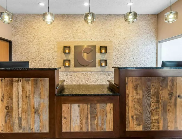 Comfort Suites Vincennes hotel detail image 1