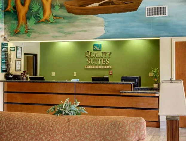 Quality Suites Baton Rouge East - Denham Springs hotel detail image 3