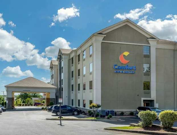 Comfort Inn & Suites North Little Rock McCain Mall hotel detail image 1