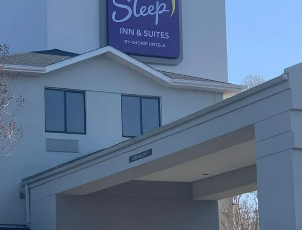 Sleep Inn & Suites California MD hotel detail image 1