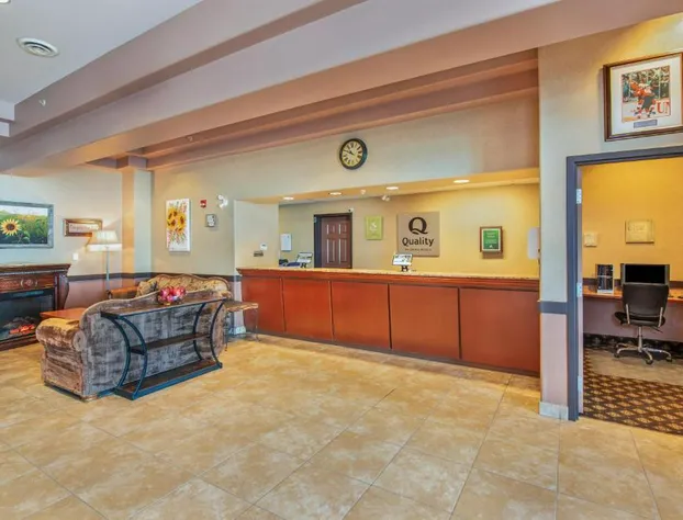 Quality Inn And Suites Lethbridge hotel detail image 4