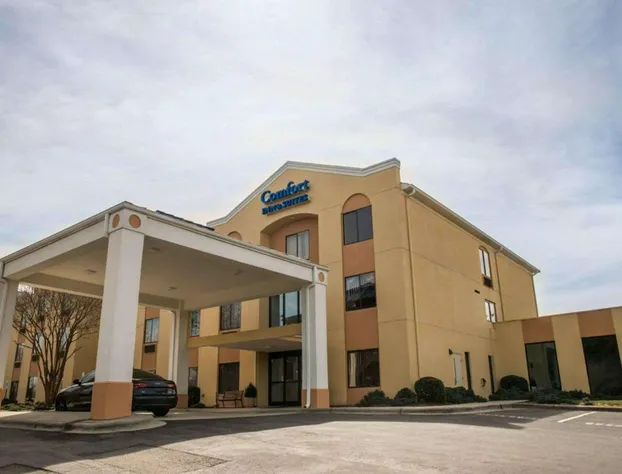 Comfort Inn & Suites Morganton South hotel detail image 2