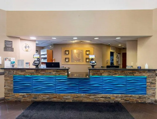 Comfort Suites Springfield I-70 hotel detail image 2