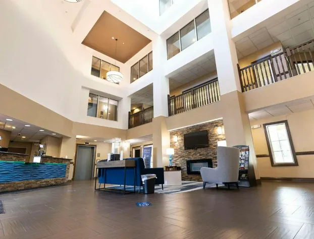 Comfort Suites Springfield I-70 hotel detail image 3