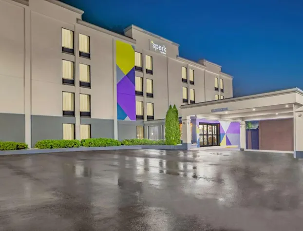 Spark by Hilton Clarks Summit hotel detail image 1