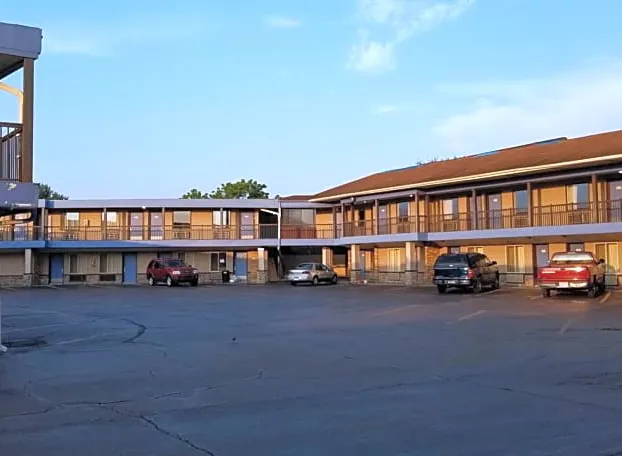 FairBridge Inn Express North Lima hotel detail image 1