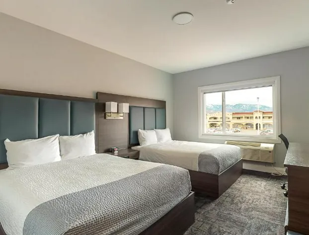 Park Inn by Radisson Osoyoos hotel detail image 1