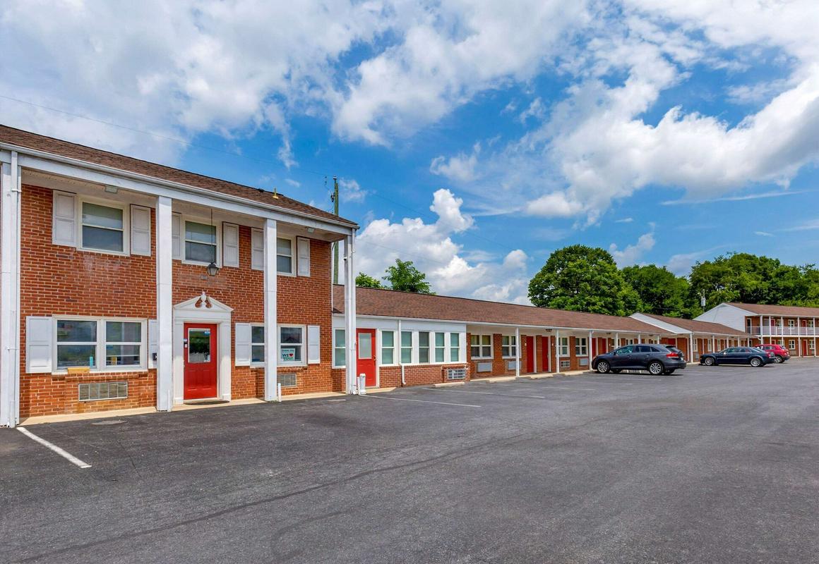 Econo Lodge Woodstock - Shenandoah Valley I-81 hotel hero
