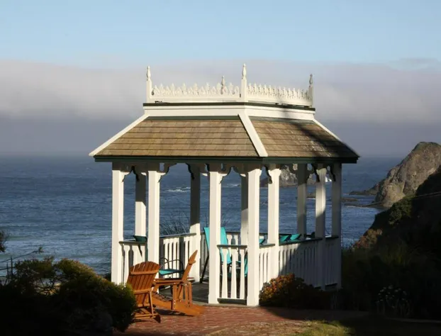 Elk Cove Inn & Spa hotel detail image 3