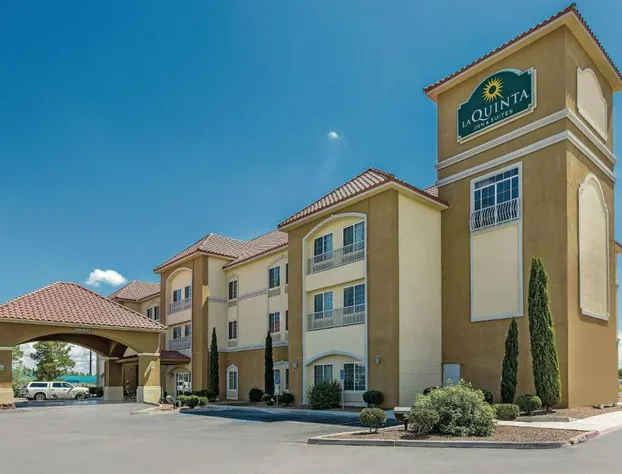 La Quinta Inn & Suites by Wyndham Deming hotel detail image 2