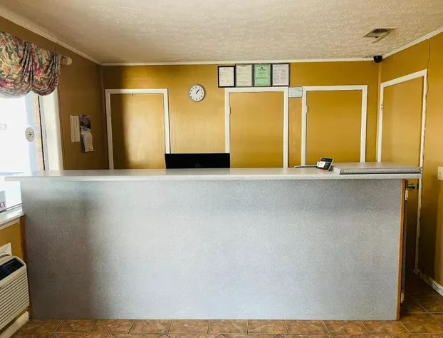 AMERICAN INN Stevenson hotel detail image 1