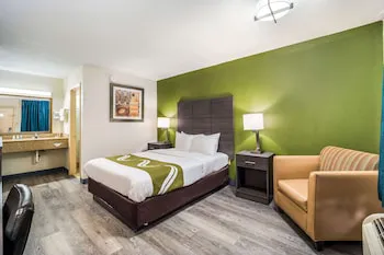 Quality Inn Columbia Airport hotel detail image 3