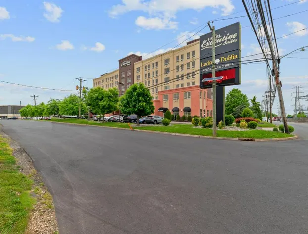 Hotel Executive Suites hotel detail image 4