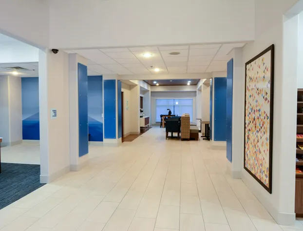 Holiday Inn Express Hotel & Suites Rolla - U of Missouri S&T by IHG hotel detail image 2