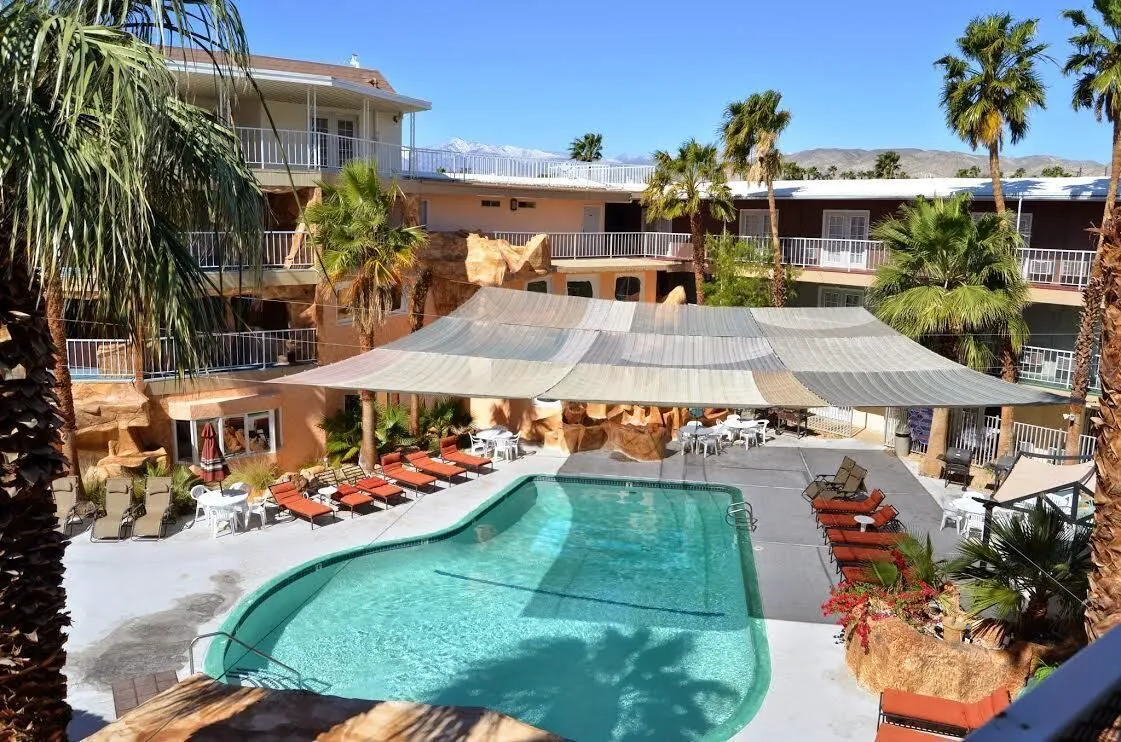 The Hyundae Hotel hotel hero