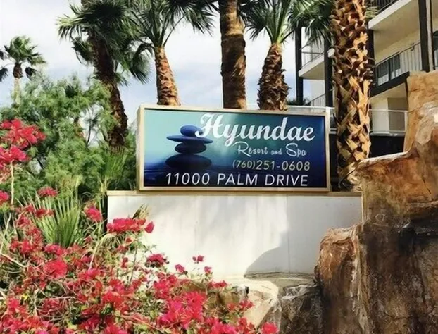 The Hyundae Hotel hotel detail image 1