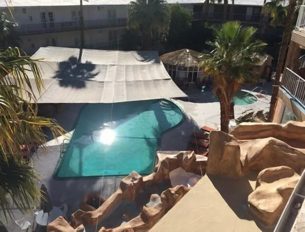 The Hyundae Hotel hotel detail image 3