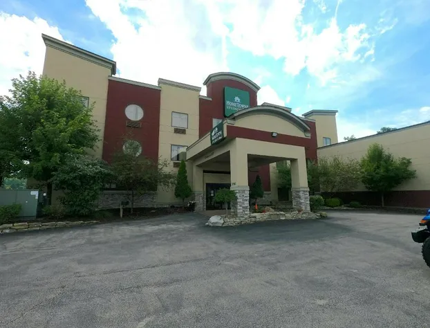 Hometowne Studios & Suites By Red Roof Washington hotel detail image 2