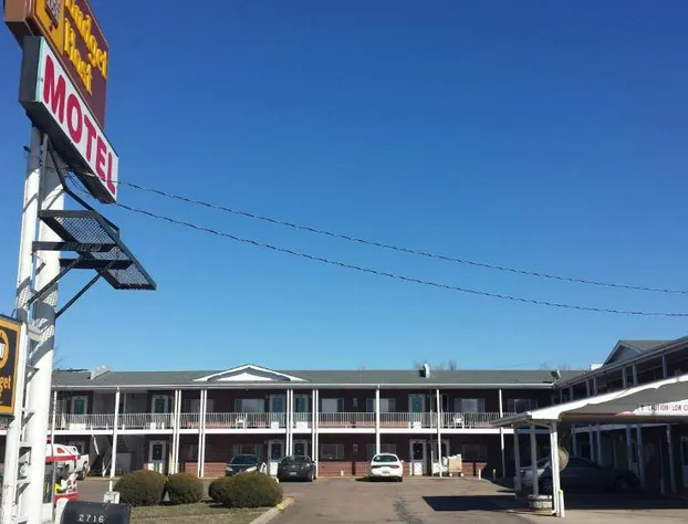 Budget Host 254 Inn Loveland hotel detail image 2