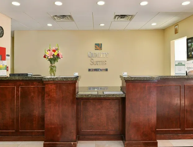 Quality Suites Stratford hotel detail image 3