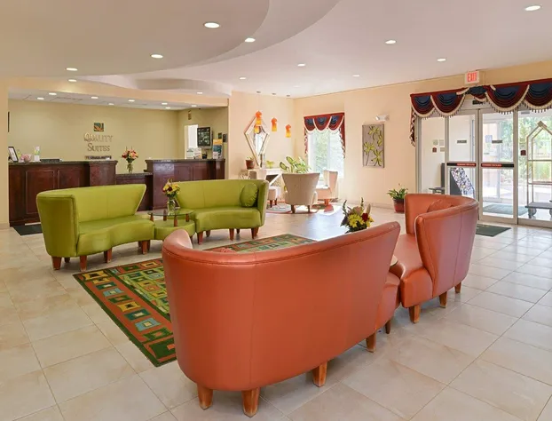 Quality Suites Stratford hotel detail image 4