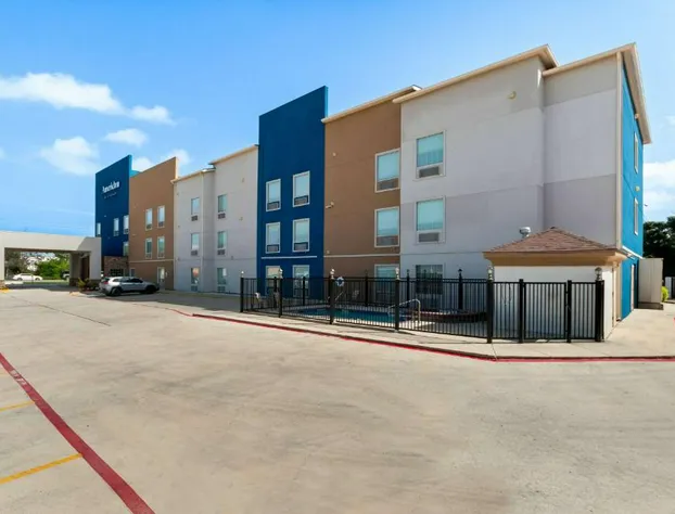 AmericInn by Wyndham New Braunfels hotel detail image 3