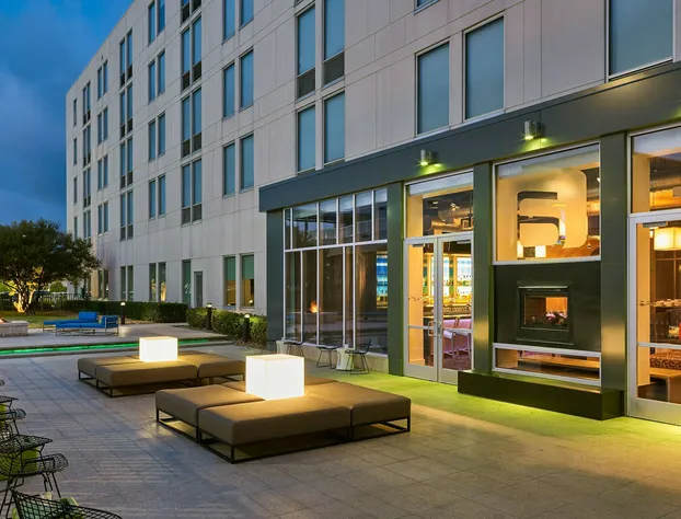 Aloft Plano hotel detail image 1