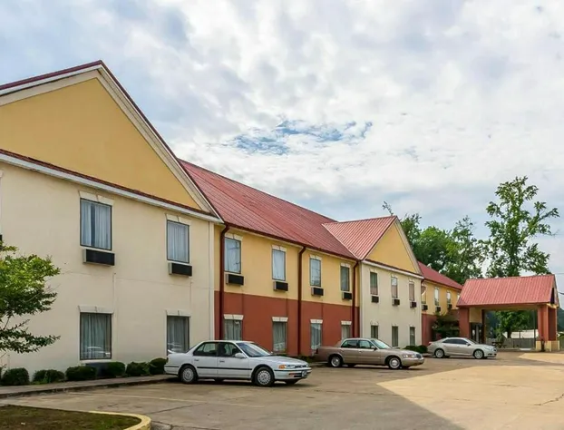 Econo Lodge Eutaw I-20 hotel detail image 2