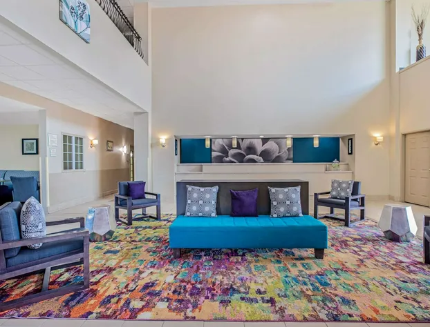 La Quinta Inn & Suites by Wyndham Corpus Christi Northwest hotel detail image 3