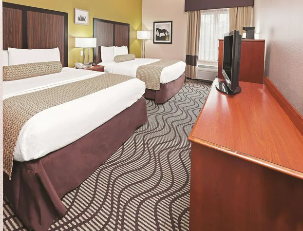 La Quinta Inn & Suites by Wyndham Corpus Christi Northwest hotel detail image 4