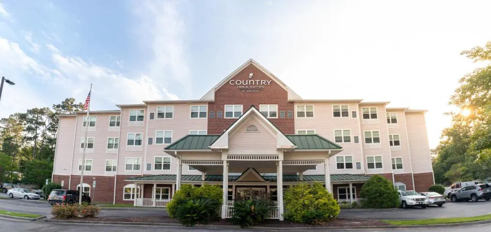Country Inn & Suites by Radisson, Wilmington, NC hotel hero