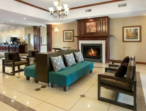 La Quinta Inn & Suites by Wyndham Lindale hotel detail image 4