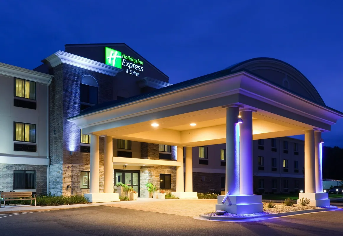 Holiday Inn Express Hotel & Suites Madison-Verona by IHG hotel hero