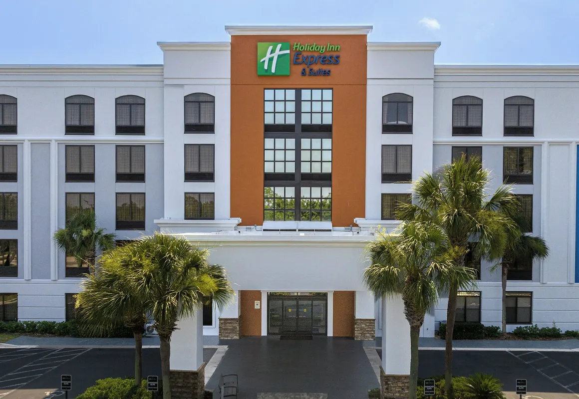 Holiday Inn Express & Suites Fleming Island by IHG hotel hero