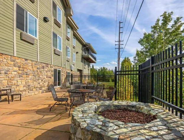 Comfort Suites Anchorage International Airport hotel detail image 3