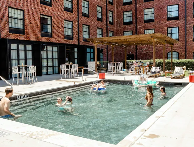 NYLO Las Colinas Hotel, Tapestry Collection by Hilton hotel detail image 2