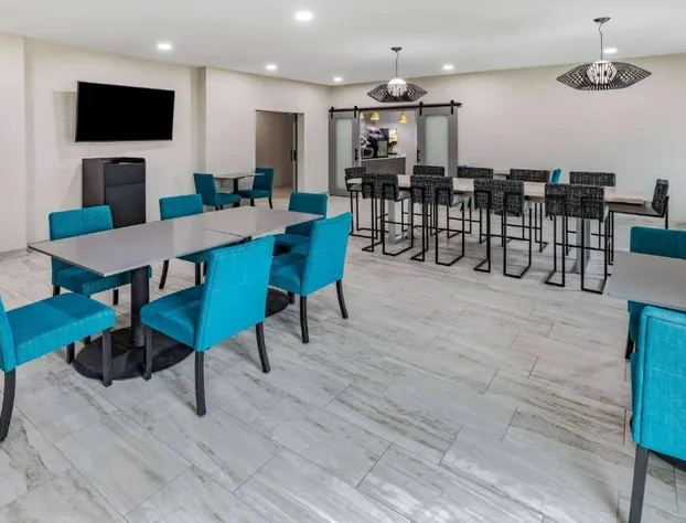 Hawthorn Extended Stay by Wyndham Ardmore hotel detail image 3