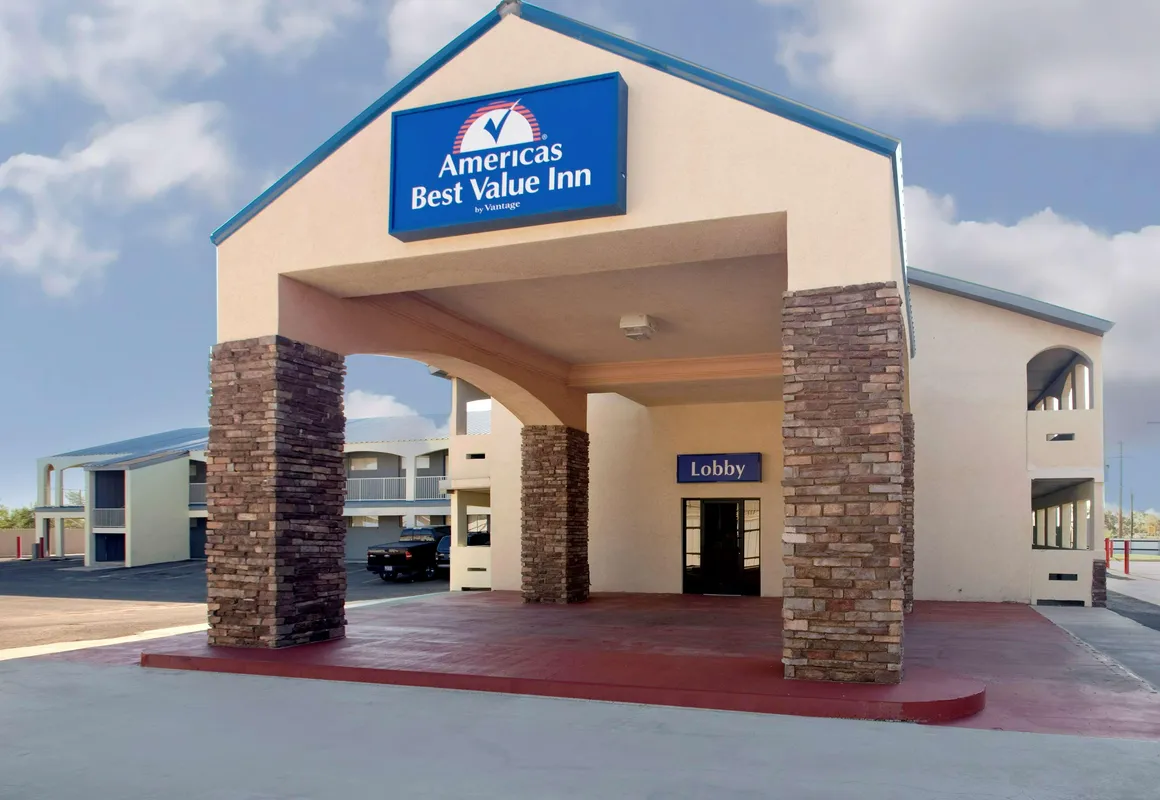Americas Best Value Inn Midland hotel hero