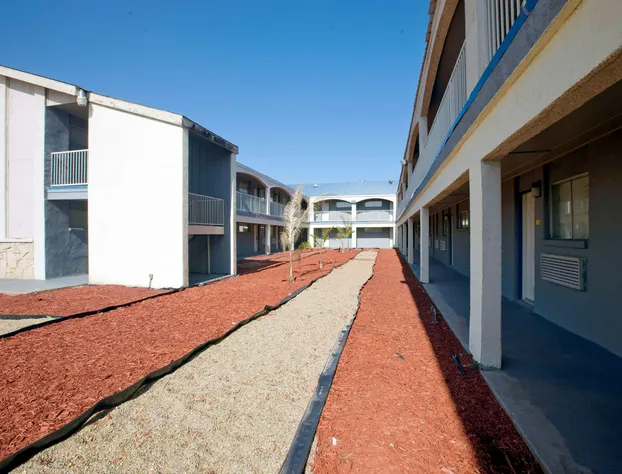 Americas Best Value Inn Midland hotel detail image 2