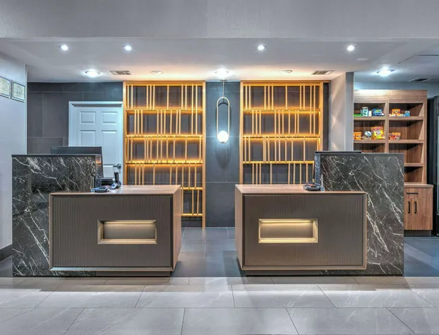 La Quinta Inn & Suites by Wyndham Decatur hotel detail image 4