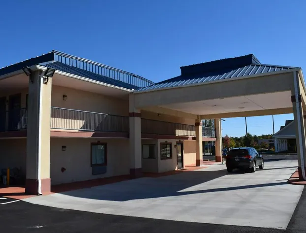 Royal Inn Douglasville hotel detail image 2